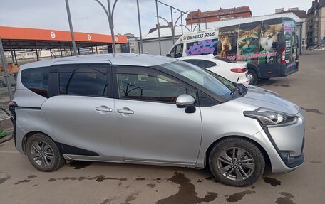 Toyota Sienta II, 2017 год, 1 450 000 рублей, 2 фотография