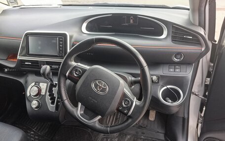 Toyota Sienta II, 2017 год, 1 450 000 рублей, 11 фотография