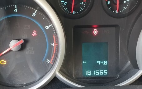 Chevrolet Cruze II, 2012 год, 670 000 рублей, 6 фотография