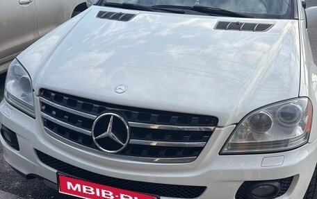 Mercedes-Benz M-Класс, 2005 год, 1 000 000 рублей, 1 фотография