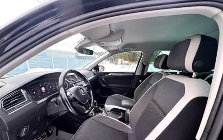 Volkswagen Tiguan II, 2019 год, 2 350 000 рублей, 12 фотография