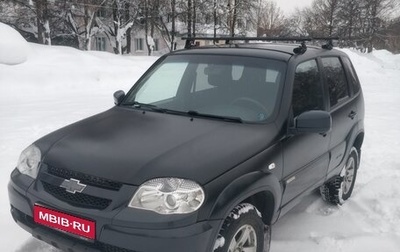 Chevrolet Niva I рестайлинг, 2017 год, 700 000 рублей, 1 фотография