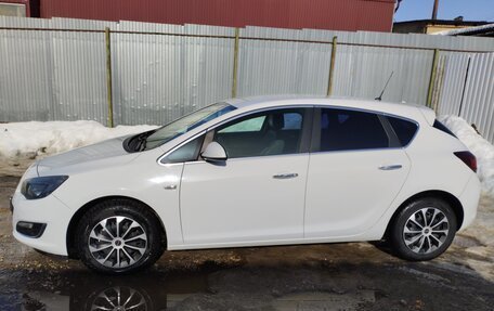 Opel Astra J, 2013 год, 2 фотография