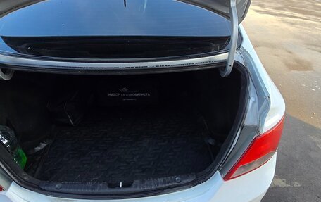 Hyundai Solaris II рестайлинг, 2014 год, 400 000 рублей, 11 фотография