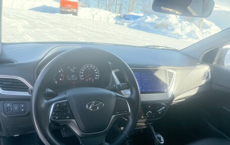 Hyundai Solaris II рестайлинг, 2021 год, 1 550 000 рублей, 10 фотография