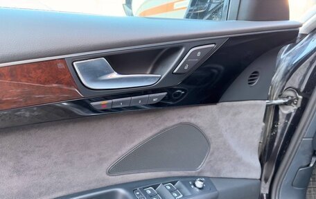 Audi A8, 2011 год, 1 650 000 рублей, 7 фотография