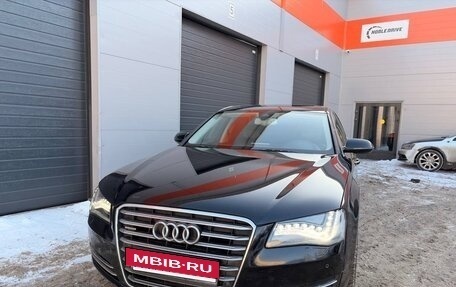Audi A8, 2011 год, 1 650 000 рублей, 4 фотография