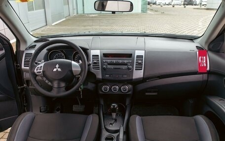 Mitsubishi Outlander III рестайлинг 3, 2011 год, 1 095 000 рублей, 16 фотография