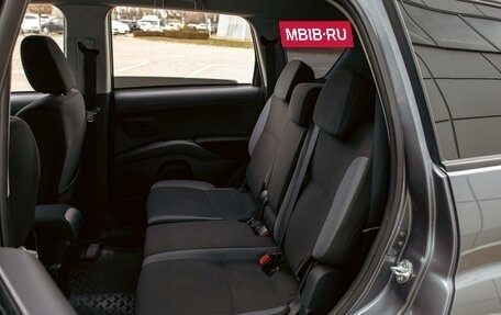 Mitsubishi Outlander III рестайлинг 3, 2011 год, 1 095 000 рублей, 17 фотография