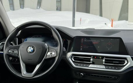 BMW 3 серия, 2020 год, 3 350 000 рублей, 19 фотография