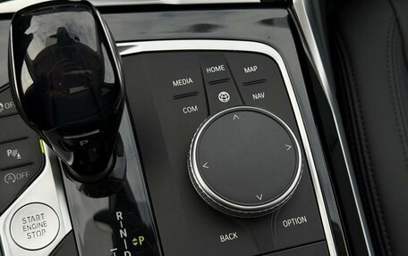 BMW 3 серия, 2020 год, 3 350 000 рублей, 23 фотография