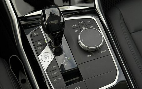 BMW 3 серия, 2020 год, 3 350 000 рублей, 21 фотография