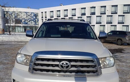 Toyota Sequoia II рестайлинг, 2008 год, 3 400 000 рублей, 2 фотография