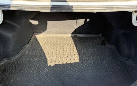 Hyundai Solaris II рестайлинг, 2012 год, 800 000 рублей, 11 фотография