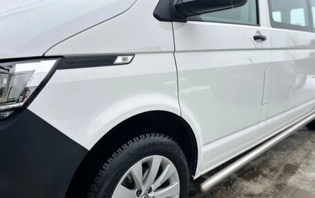 Volkswagen Transporter T6 рестайлинг, 2023 год, 3 800 000 рублей, 8 фотография