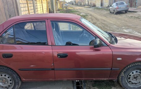 Hyundai Accent II, 2005 год, 500 000 рублей, 3 фотография