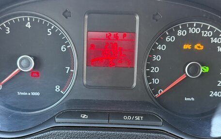 Volkswagen Polo VI (EU Market), 2012 год, 680 000 рублей, 3 фотография