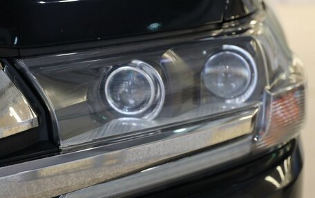 Toyota Land Cruiser 200, 2020 год, 8 350 000 рублей, 3 фотография