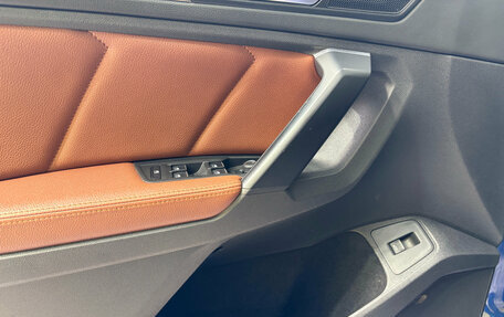 Volkswagen Tiguan II, 2018 год, 2 479 000 рублей, 11 фотография