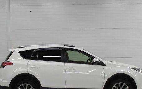 Toyota RAV4, 2016 год, 2 300 000 рублей, 4 фотография