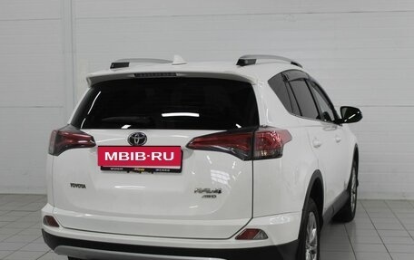 Toyota RAV4, 2016 год, 2 300 000 рублей, 6 фотография