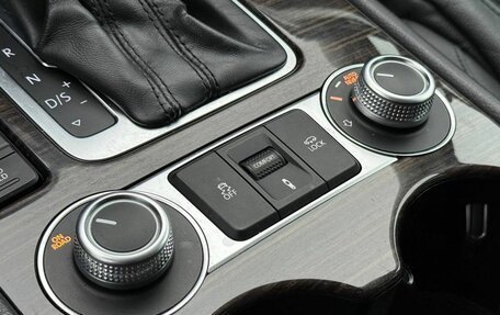 Volkswagen Touareg III, 2014 год, 2 460 000 рублей, 23 фотография