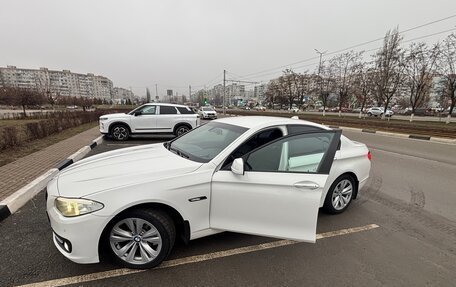 BMW 5 серия, 2012 год, 2 200 000 рублей, 3 фотография