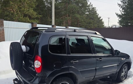 Chevrolet Niva I рестайлинг, 2018 год, 820 000 рублей, 2 фотография