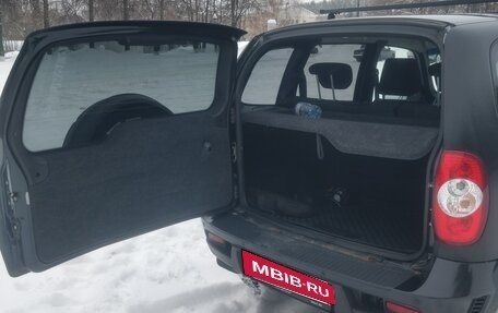 Chevrolet Niva I рестайлинг, 2017 год, 700 000 рублей, 5 фотография