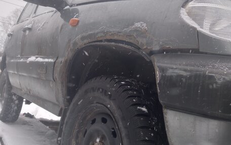 Chevrolet Niva I рестайлинг, 2005 год, 300 000 рублей, 21 фотография