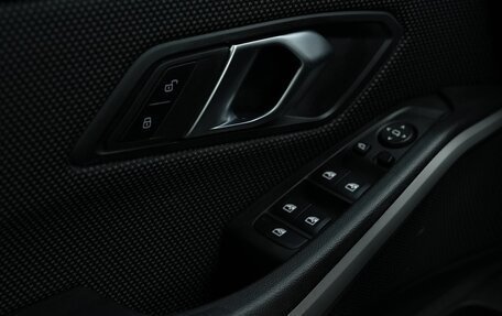 BMW 3 серия, 2024 год, 3 500 000 рублей, 12 фотография