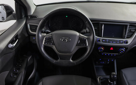 Hyundai Solaris II рестайлинг, 2017 год, 1 099 000 рублей, 10 фотография