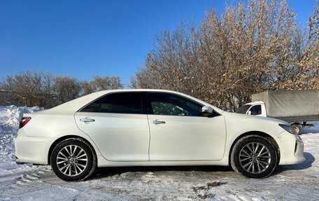 Toyota Camry, 2016 год, 1 800 000 рублей, 3 фотография