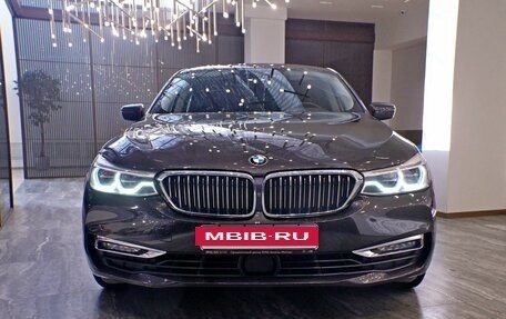 BMW 6 серия, 2018 год, 5 000 000 рублей, 2 фотография