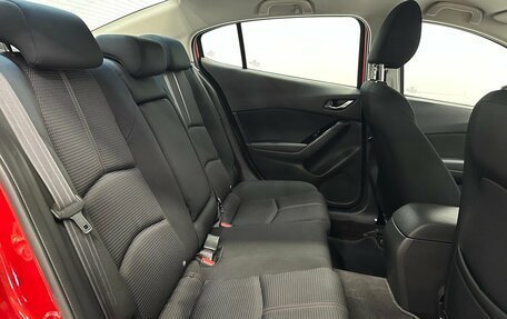 Mazda 3, 2018 год, 1 830 000 рублей, 14 фотография