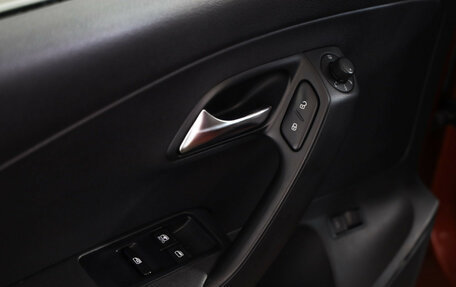 Volkswagen Polo VI (EU Market), 2011 год, 849 000 рублей, 15 фотография