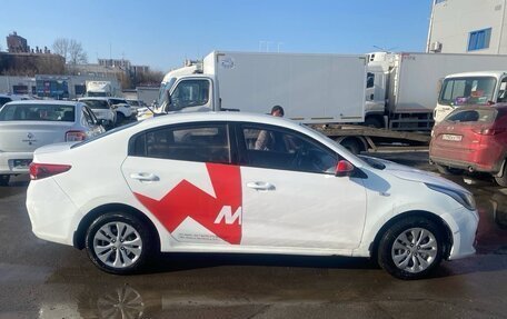 KIA Rio IV, 2018 год, 570 000 рублей, 2 фотография