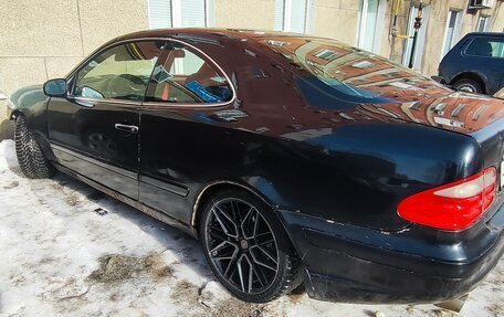 Mercedes-Benz CLK-Класс, 2000 год, 340 000 рублей, 1 фотография