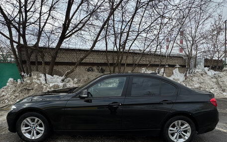 BMW 3 серия, 2017 год, 1 800 000 рублей, 13 фотография