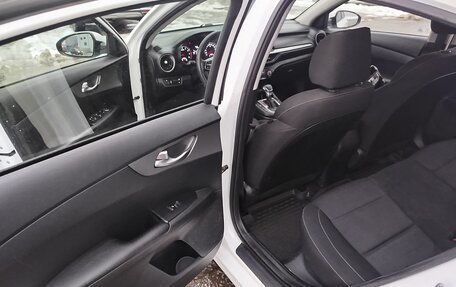 KIA Cerato IV, 2021 год, 1 690 000 рублей, 25 фотография