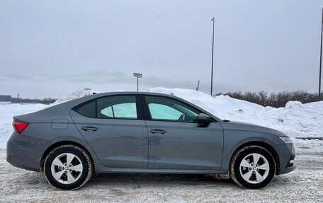 Skoda Octavia IV, 2021 год, 2 370 000 рублей, 8 фотография