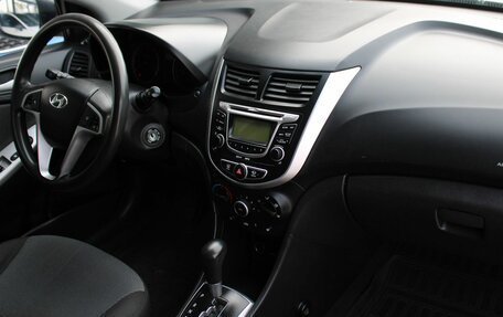 Hyundai Solaris II рестайлинг, 2012 год, 819 000 рублей, 16 фотография