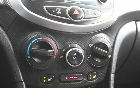 Hyundai Solaris II рестайлинг, 2012 год, 819 000 рублей, 15 фотография