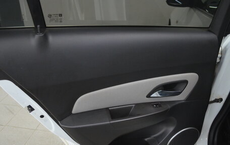 Chevrolet Cruze II, 2013 год, 650 000 рублей, 13 фотография