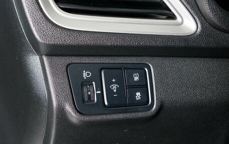 Hyundai Solaris II рестайлинг, 2021 год, 1 630 000 рублей, 15 фотография