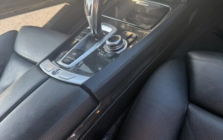 BMW 7 серия, 2011 год, 1 900 000 рублей, 3 фотография