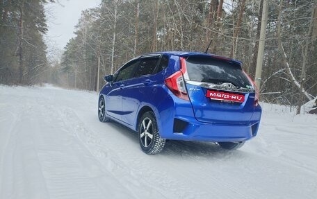 Honda Fit III, 2013 год, 900 000 рублей, 7 фотография