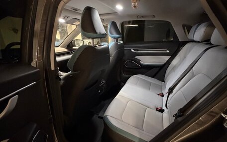 Geely Emgrand, 2023 год, 1 790 000 рублей, 7 фотография