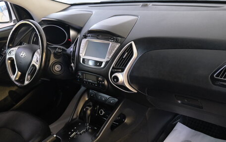 Hyundai ix35 I рестайлинг, 2013 год, 1 249 000 рублей, 18 фотография