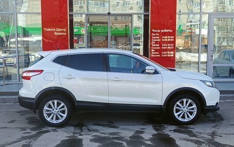Nissan Qashqai, 2016 год, 1 925 000 рублей, 4 фотография